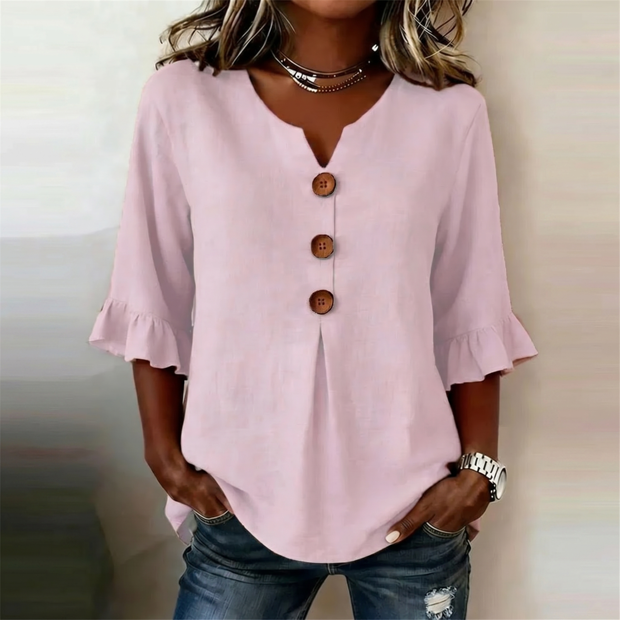 SOFÍA | BLUSA CON BOTONES DE MADERA Y VOLANTES