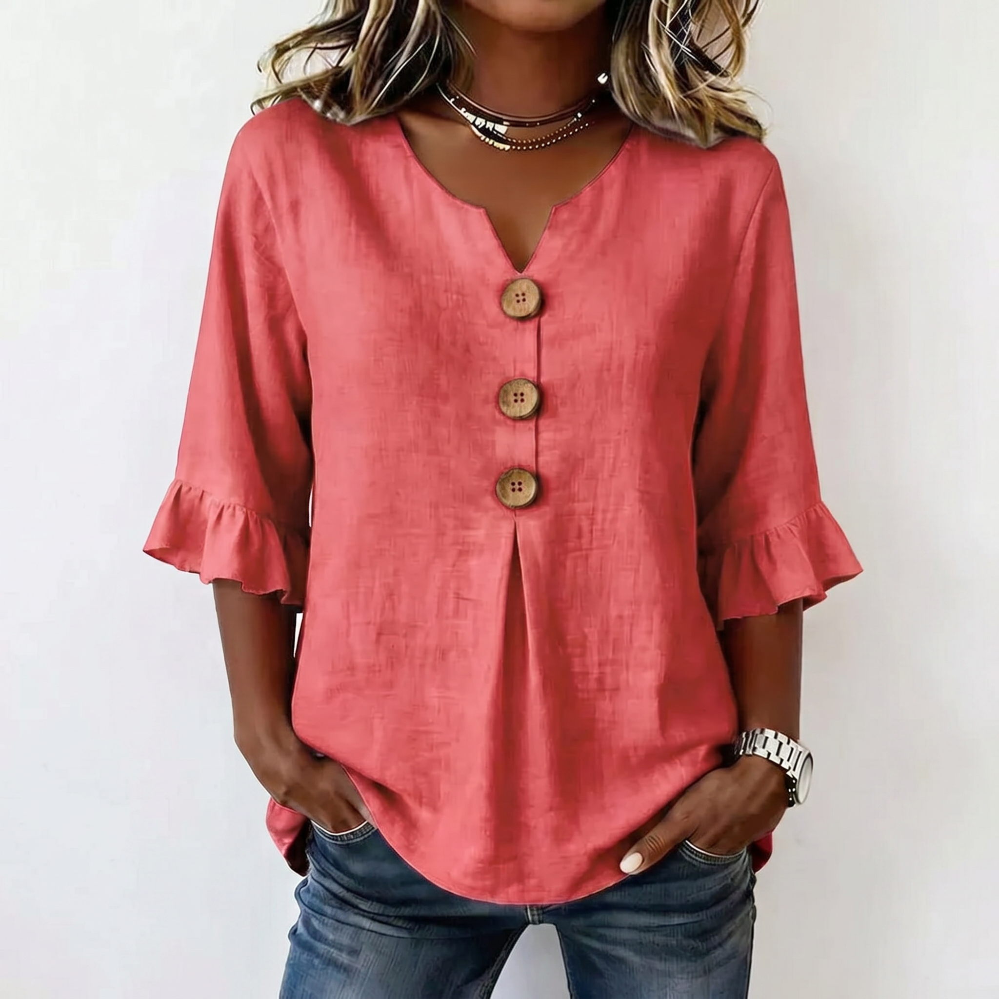 SOFÍA | BLUSA CON BOTONES DE MADERA Y VOLANTES